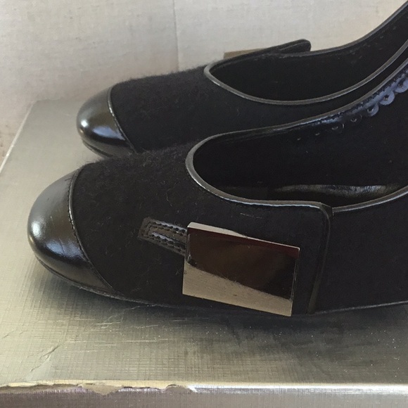 Shoes - Picture 3 of 5